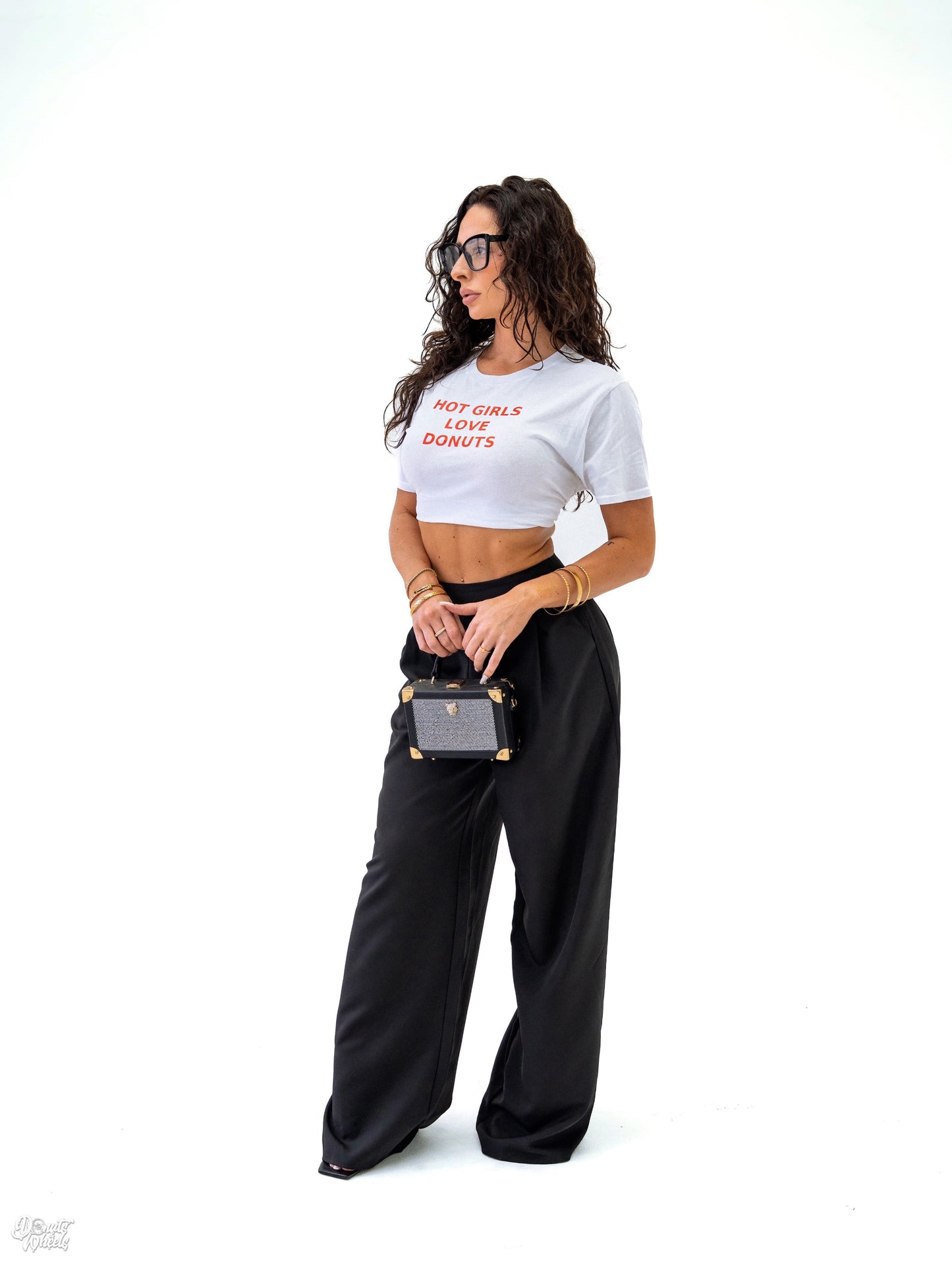 "I love donuts" Crop