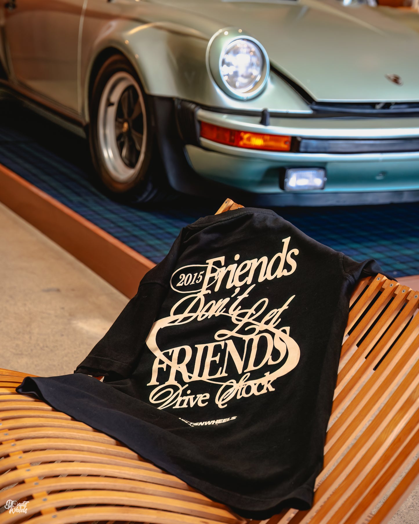 Friends Tee : Signature editon