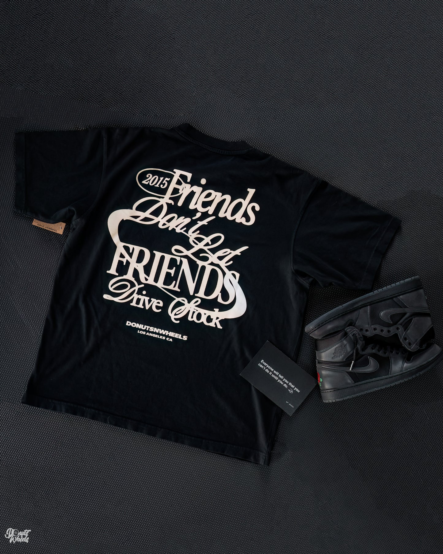 Friends Tee : Signature editon