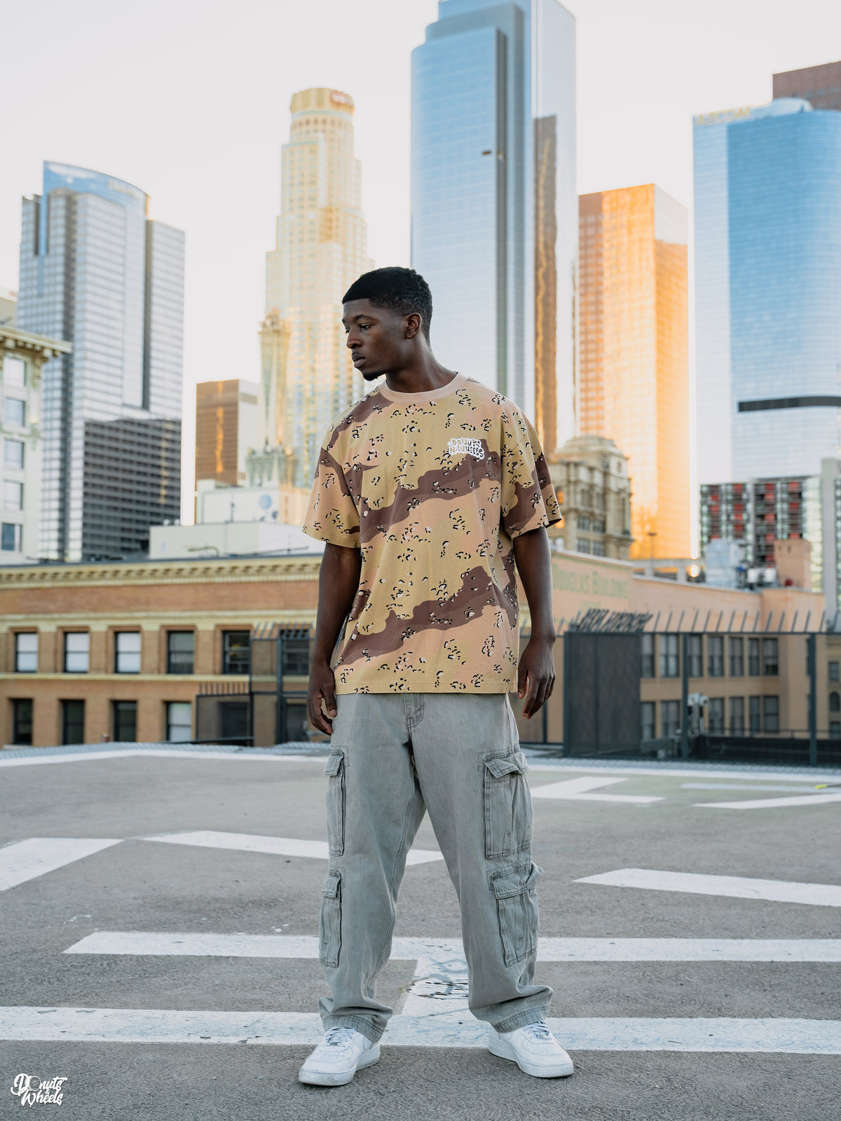 Friends Tee Desert Camo