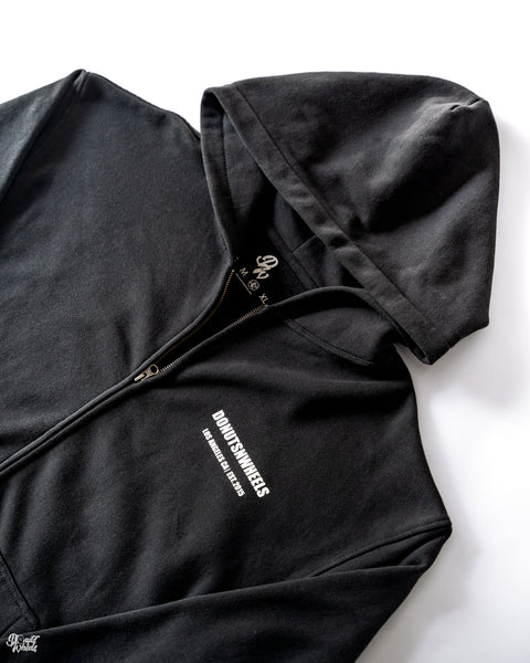 DW  Friends  Signature Zip up